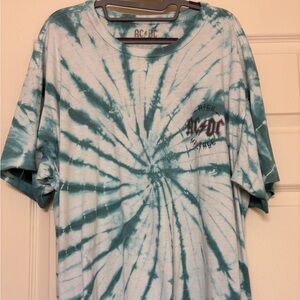 AC/DC Teal and White Spiral Tee Men’s size XL